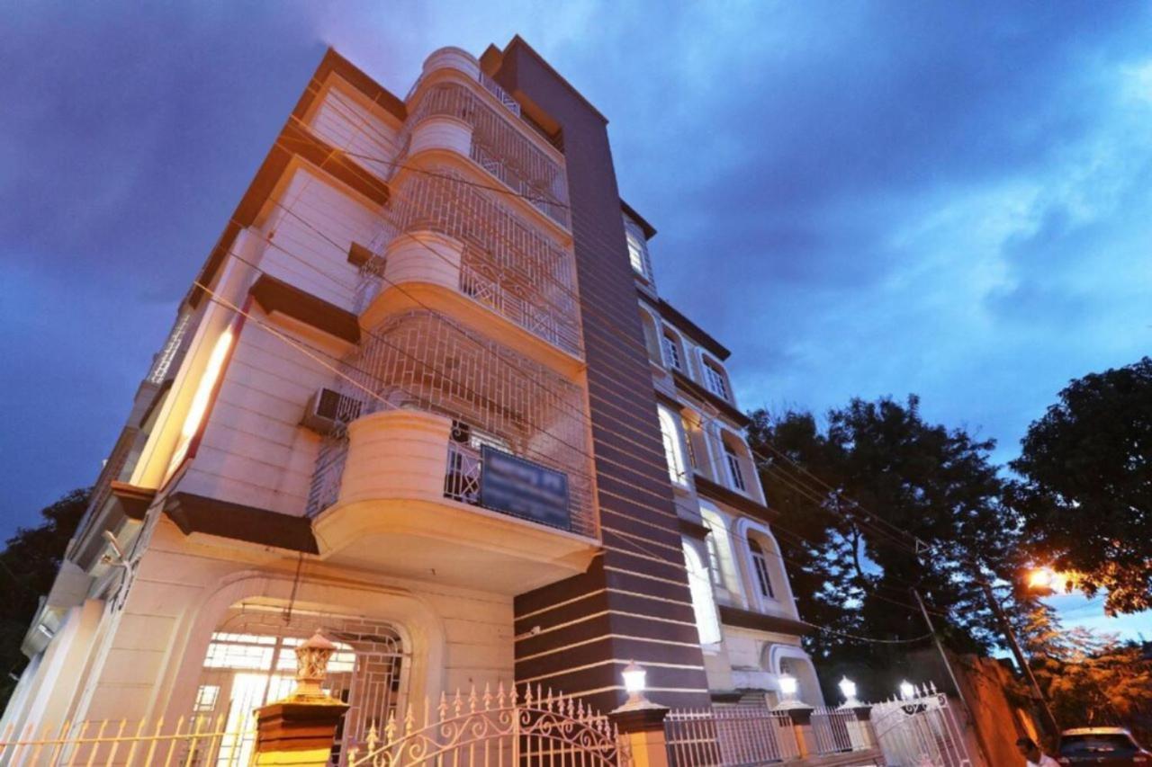 Goroomgo Hotel Manurama Ruby Kalkutta Exterior foto
